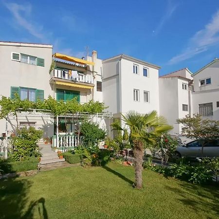 Apartments Zanze Vodice Buitenkant foto